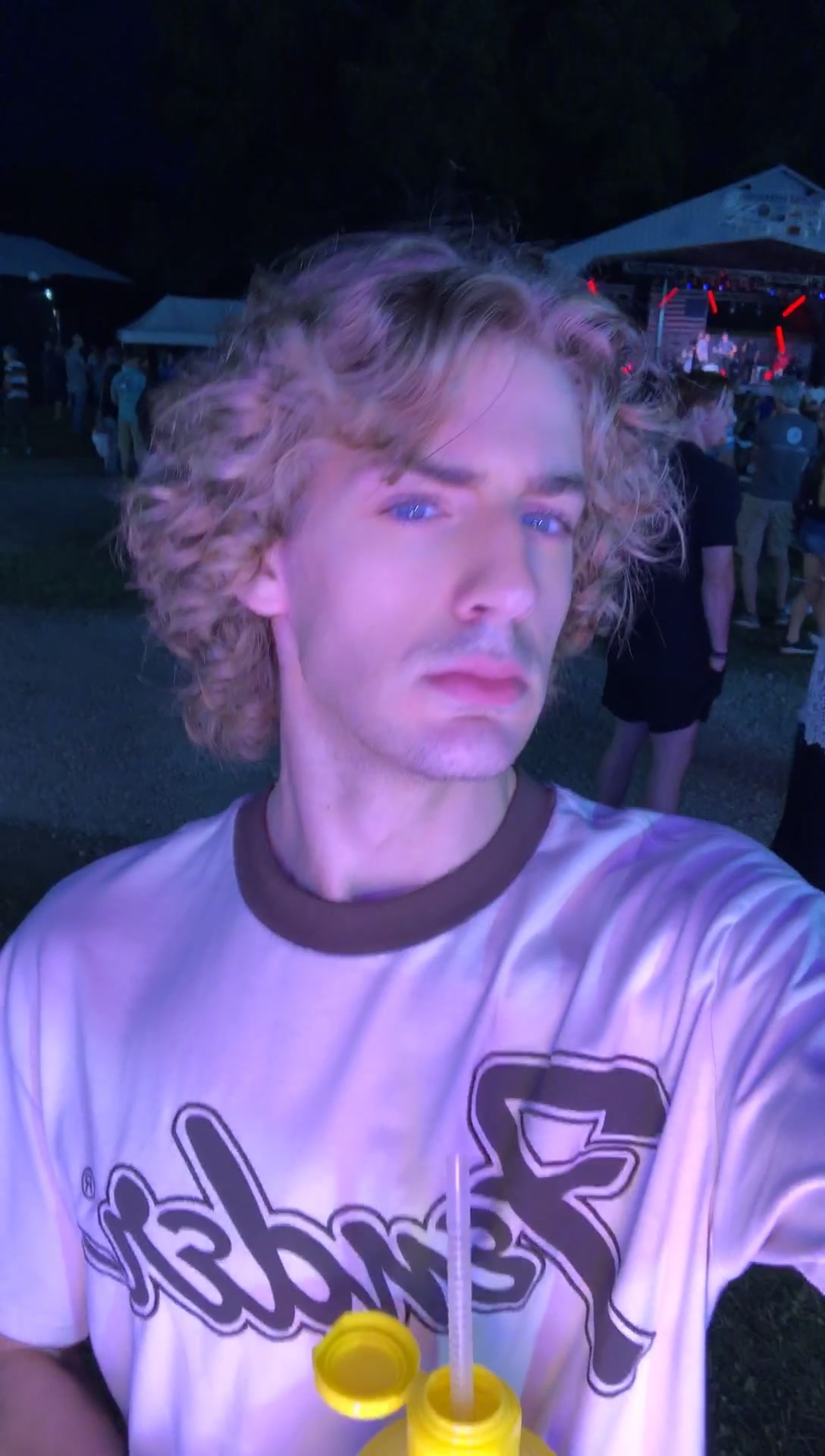 @Dunnowhattoputformyusername