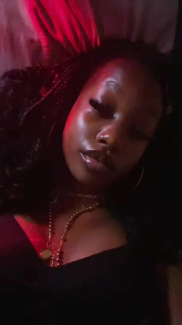 @𝔃𝔲𝔯𝔦