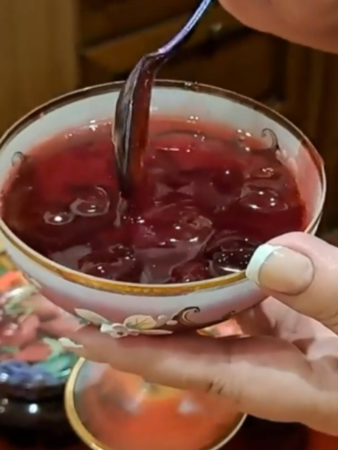 @НА КУХНЕ У ЛЮБАНИ