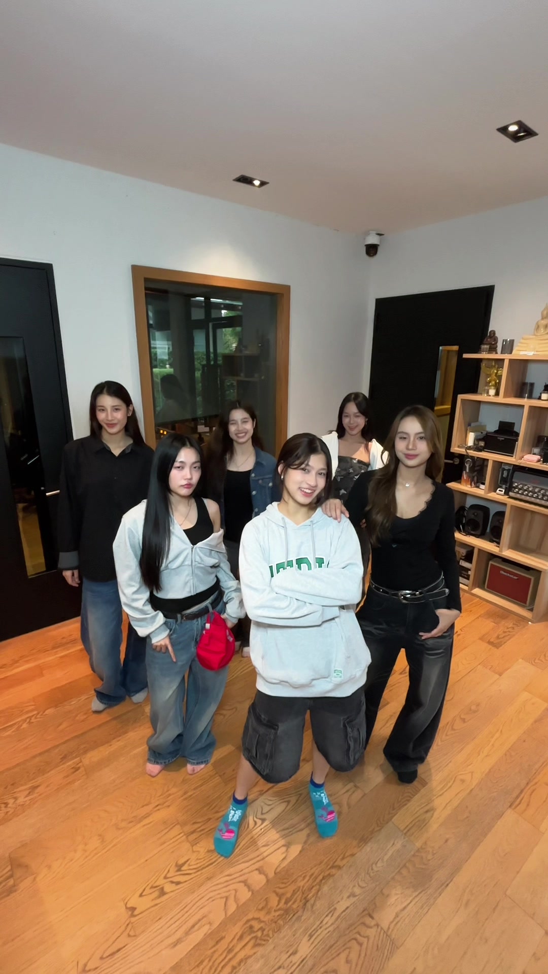 @MINDY OFFICIAL