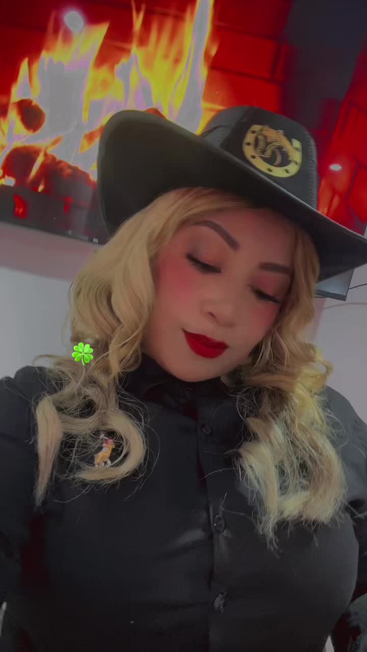 @🍀͢D͢a͢y͢🍓͢