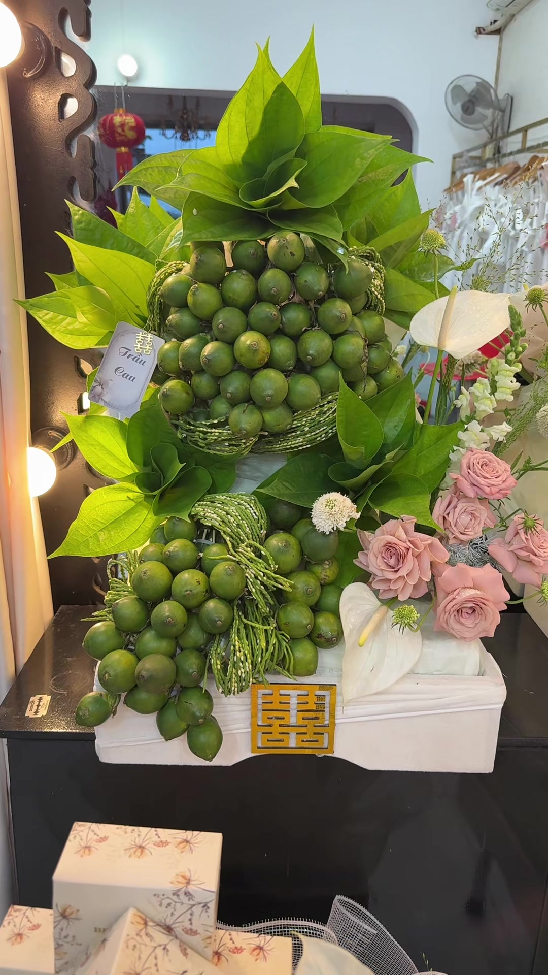 @S&acirc;m Nguyễn s&agrave;i g&ograve;n &aacute;o cưới