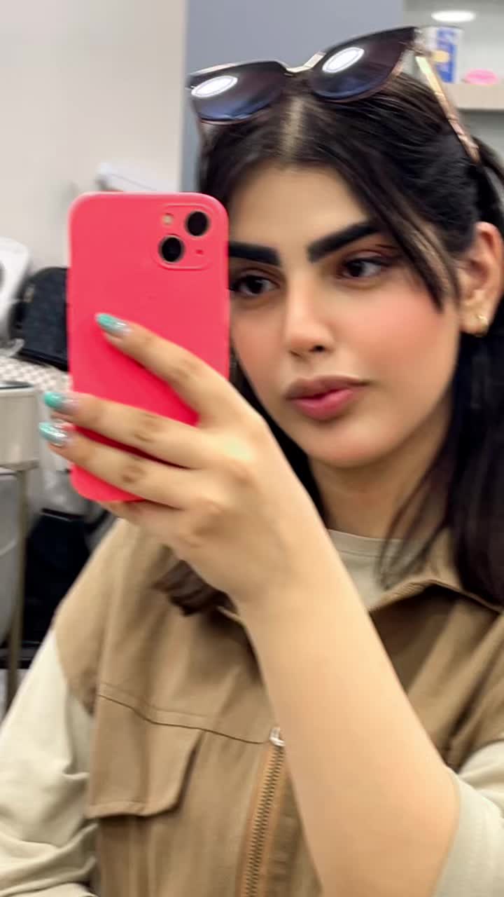 @Mobina