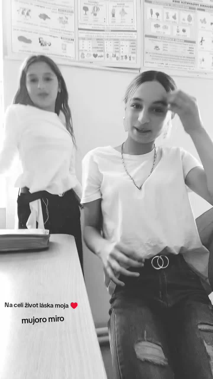 @Vanesa dela fakaaa