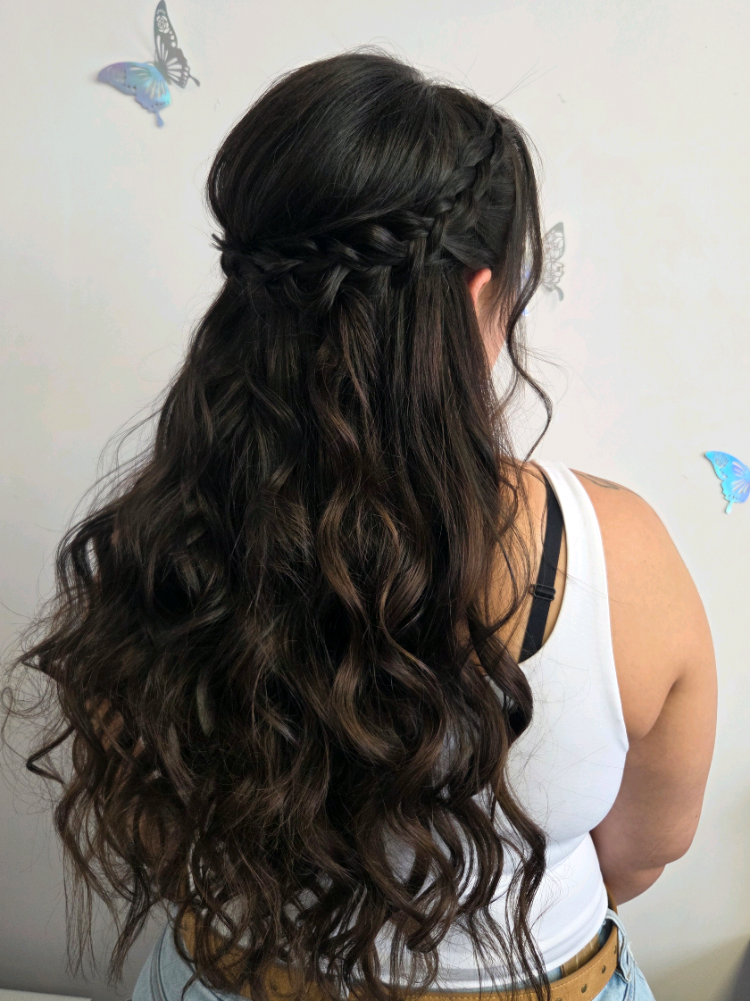 @Kirby ✨️ bridal hairstylist