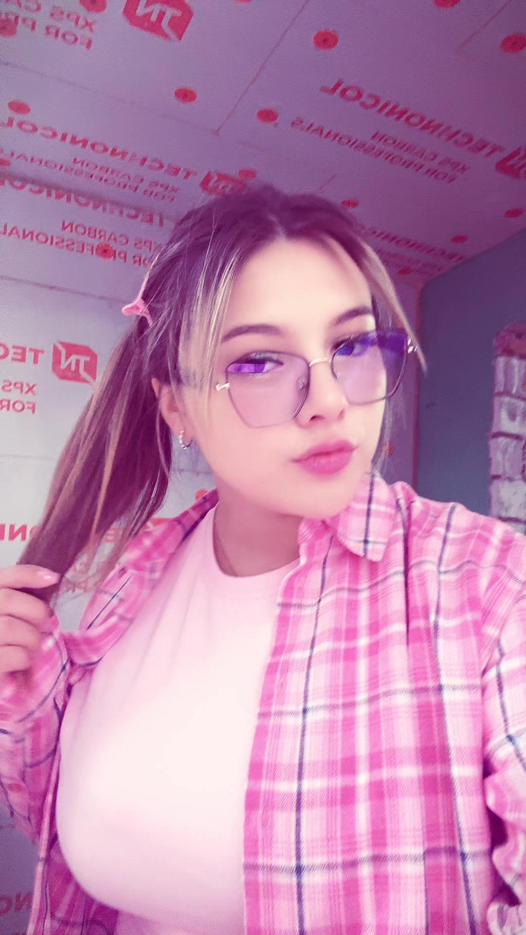 @Макрошка
