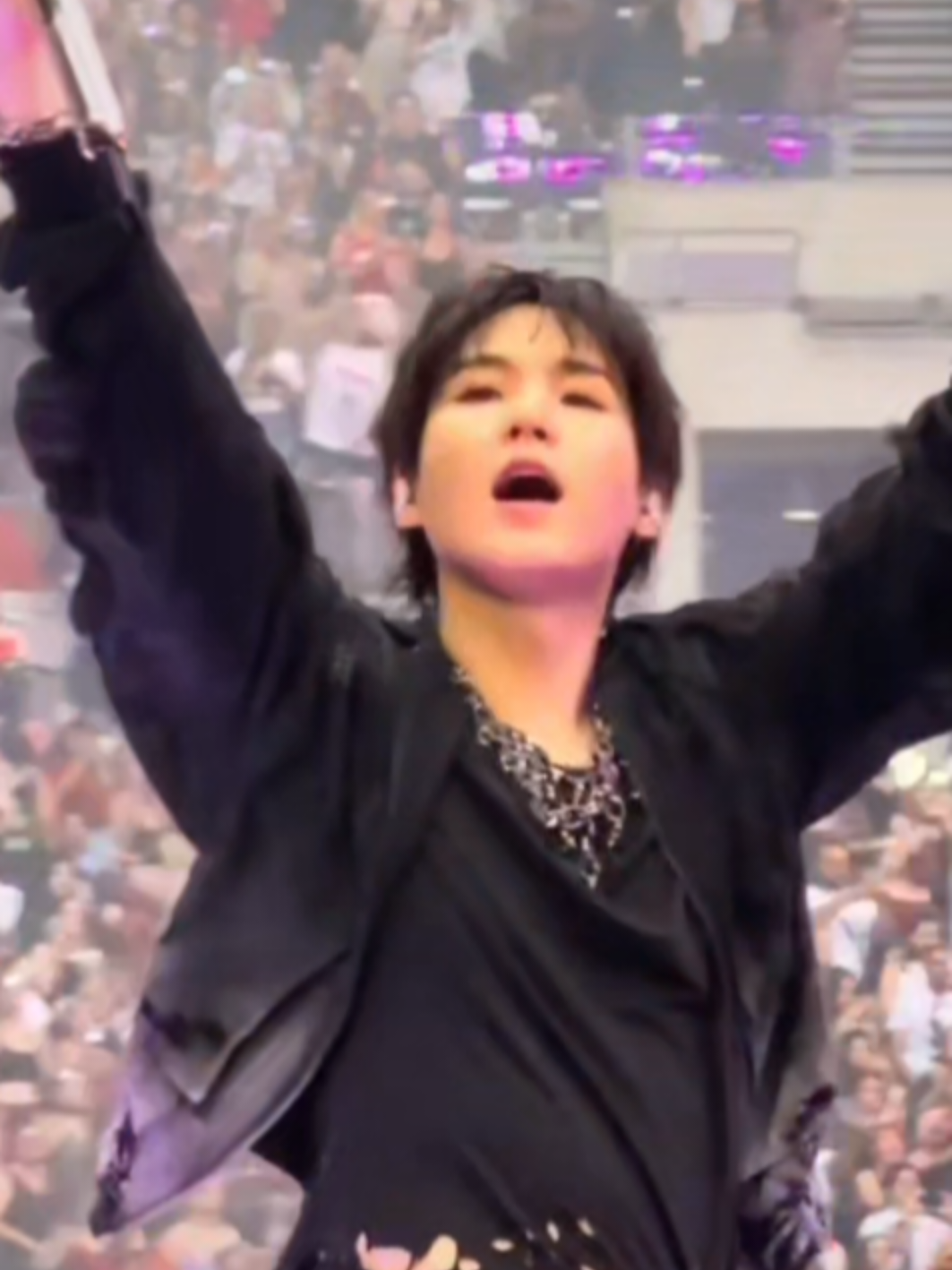 @BANGTAN 🤘
