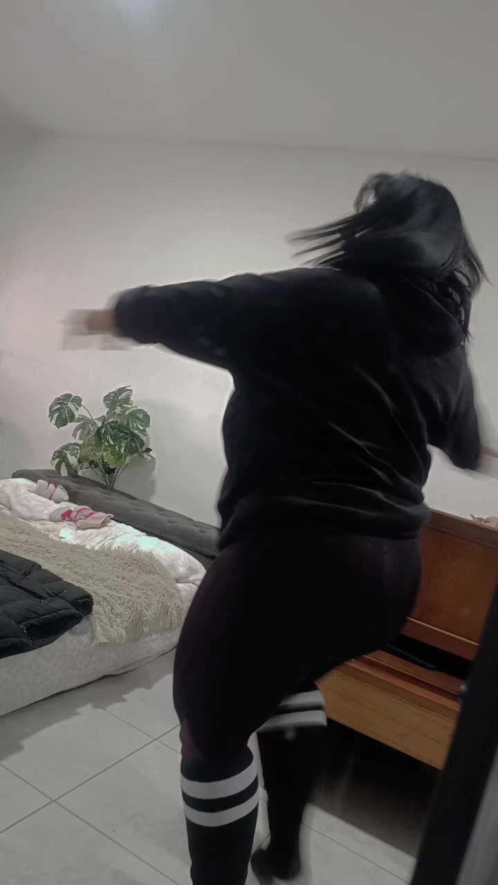 @angela_dindin28