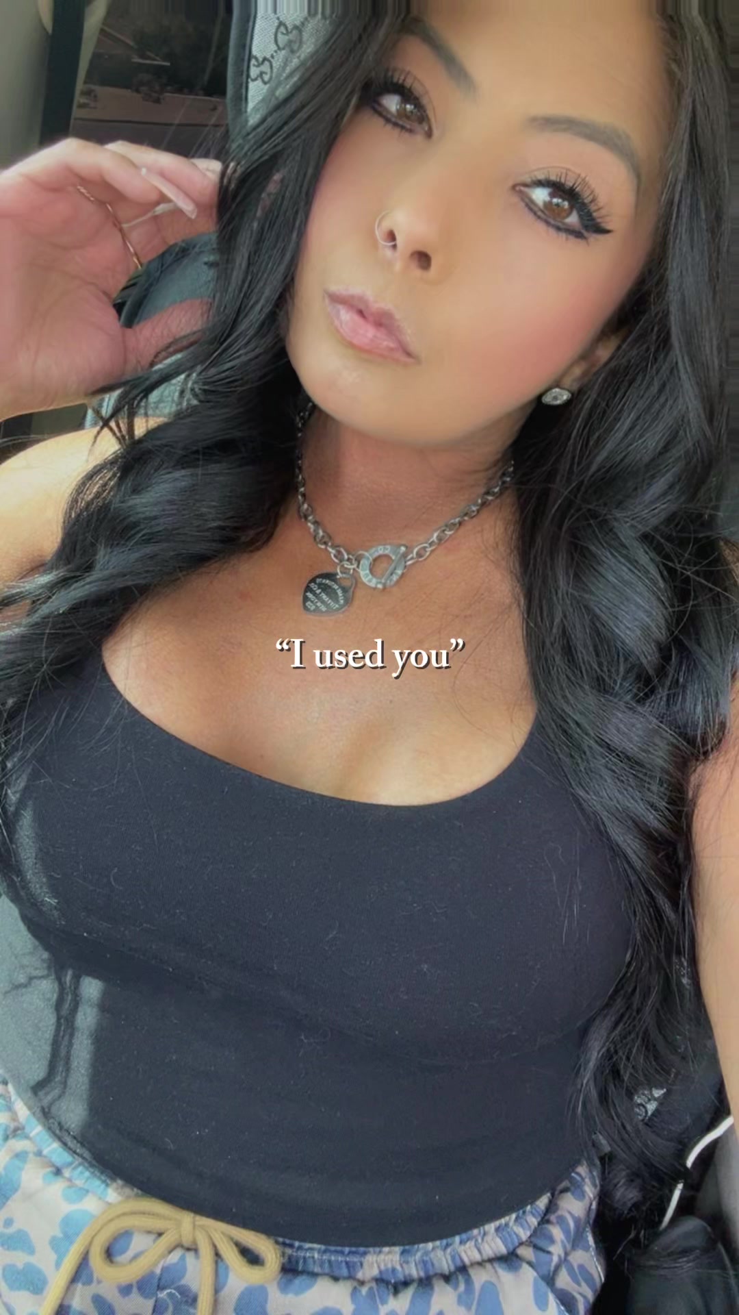 @Dez-