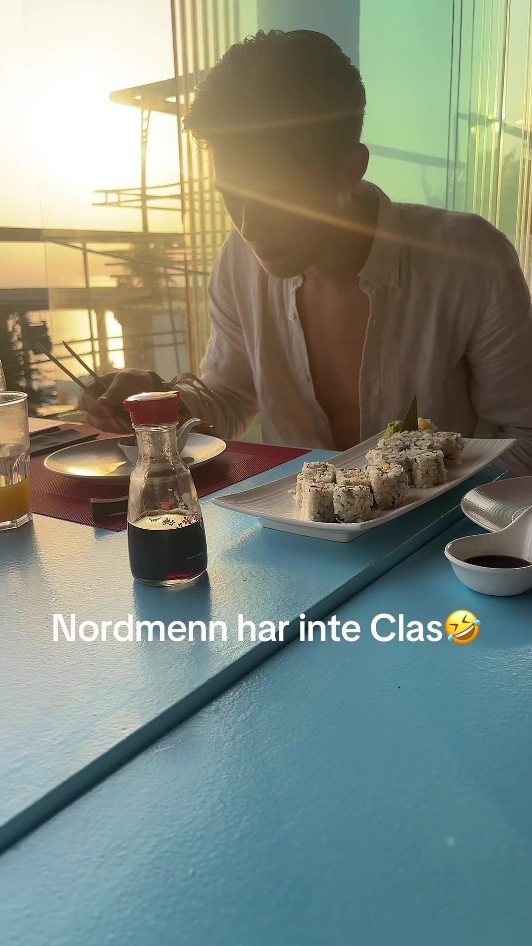 @nichetopia