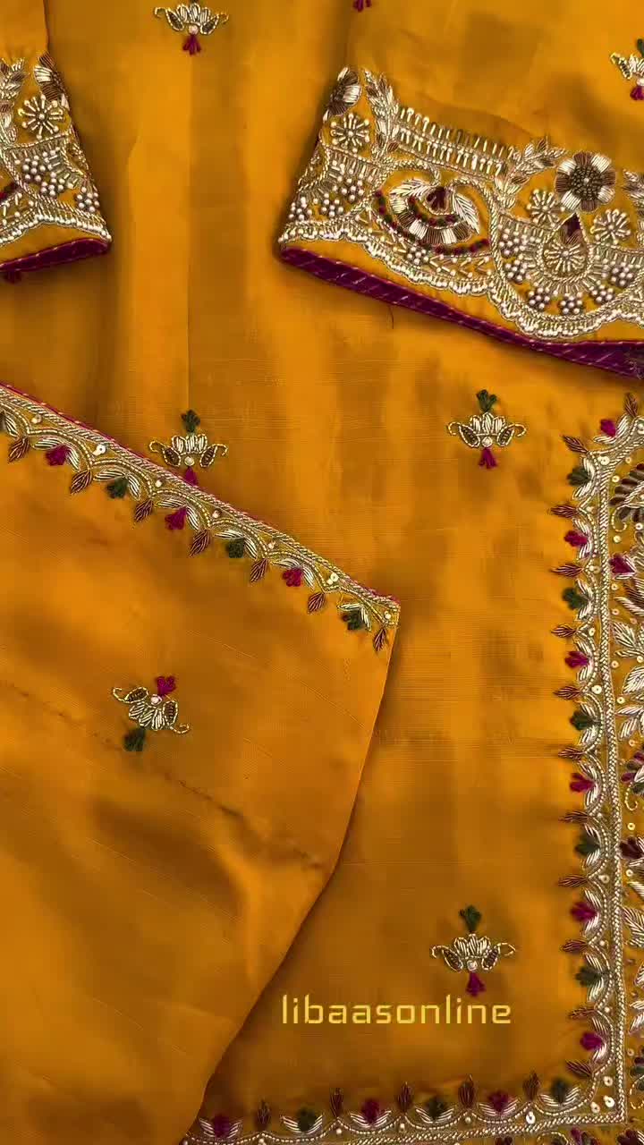 @ਲਿਬਾਸ by ਕੌਰ