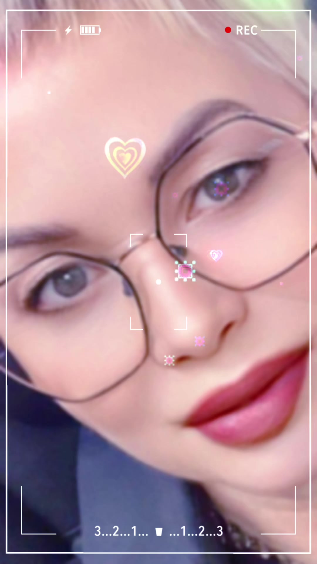 @𝓛𝓪𝓻𝓲𝓼𝓪
