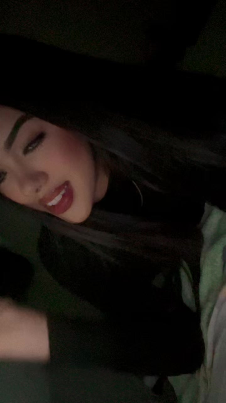 @Samantha Martinez 🦩
