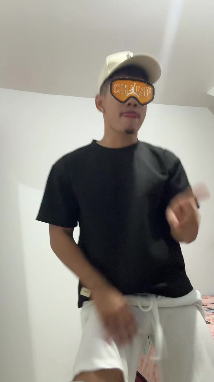 @Julio Acuña