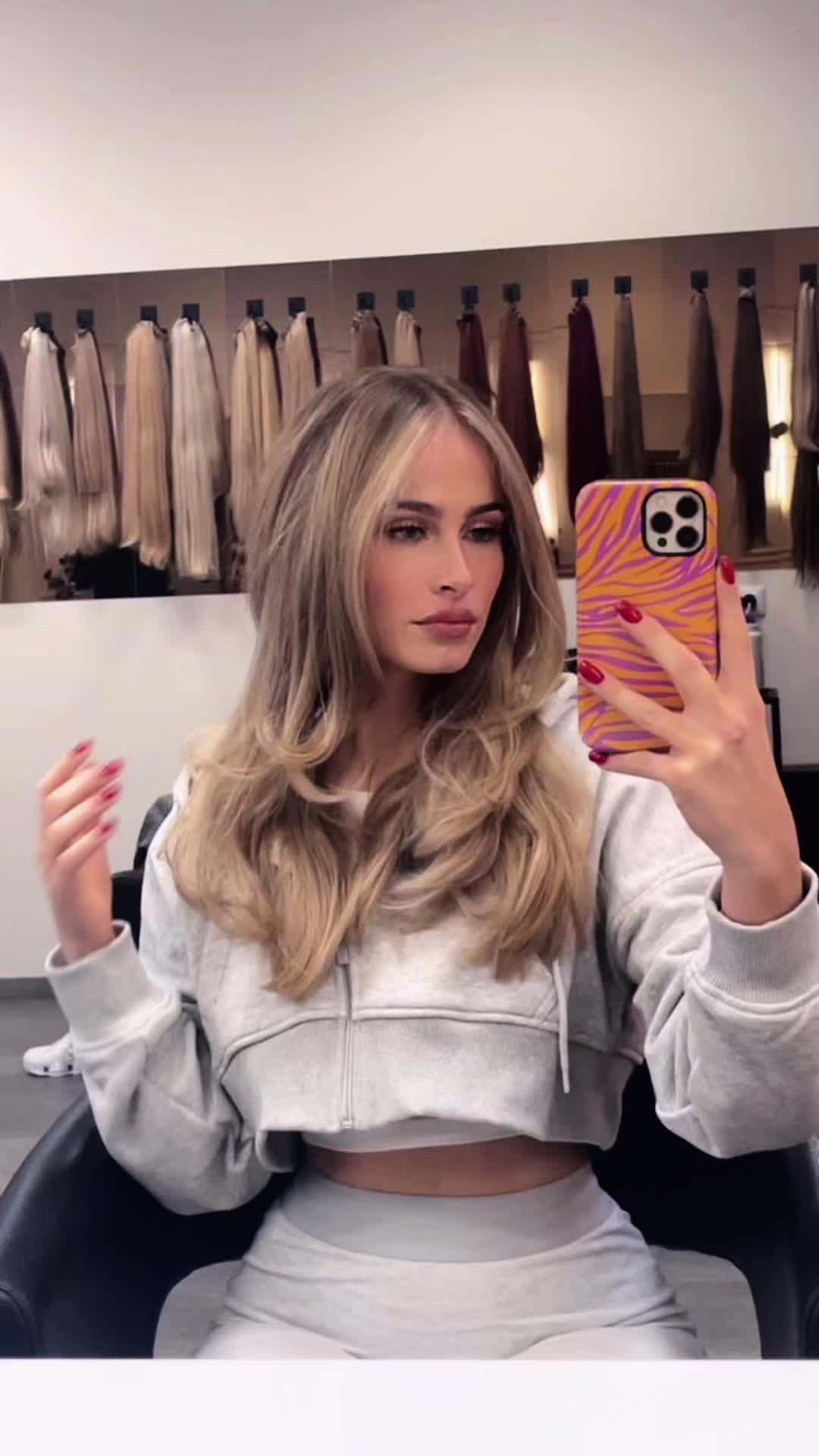 @KIM SARA