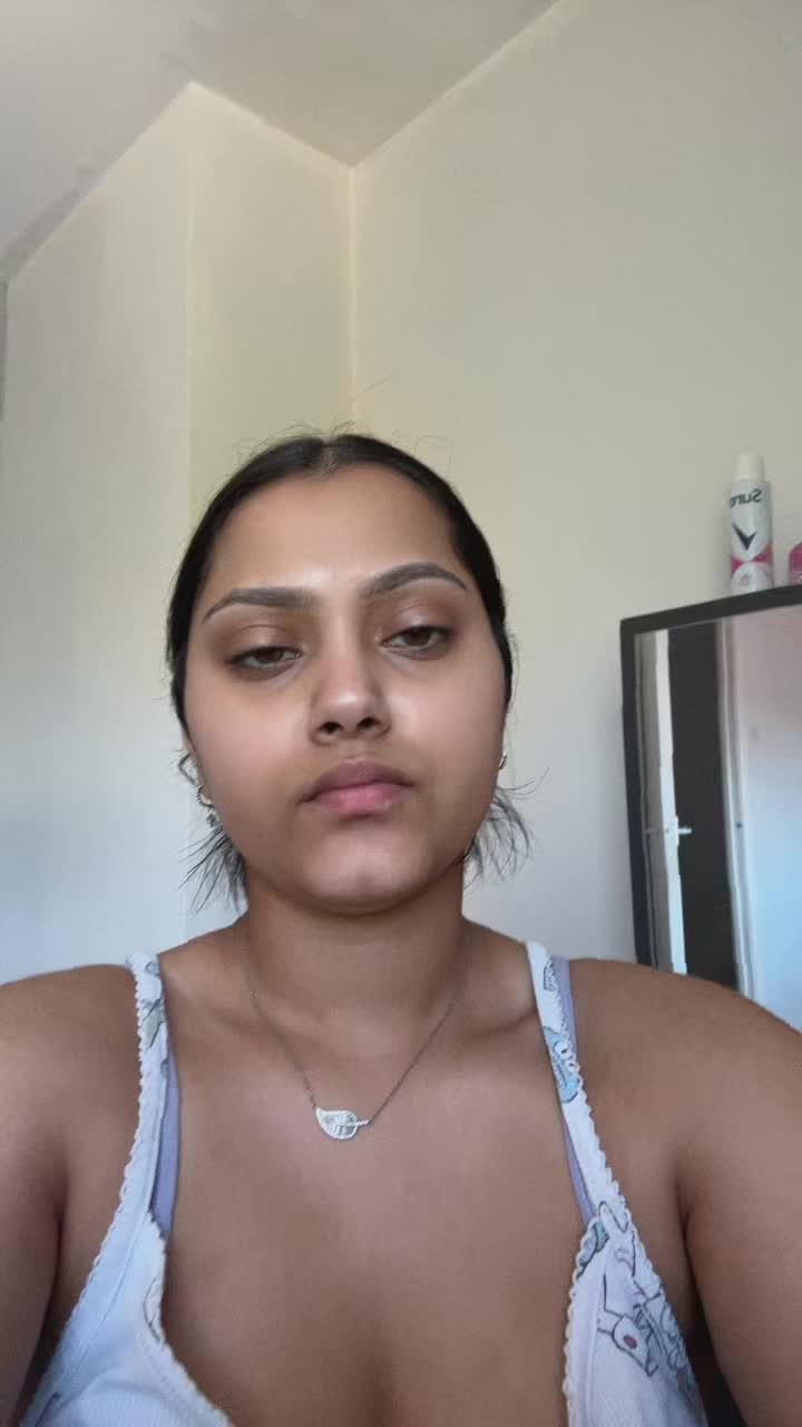 @Niki_03