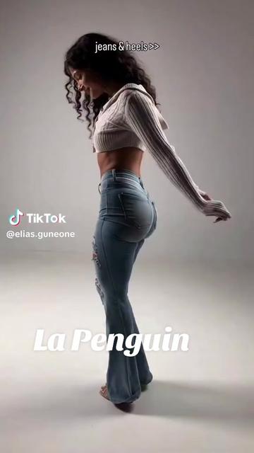 @LaPenguin