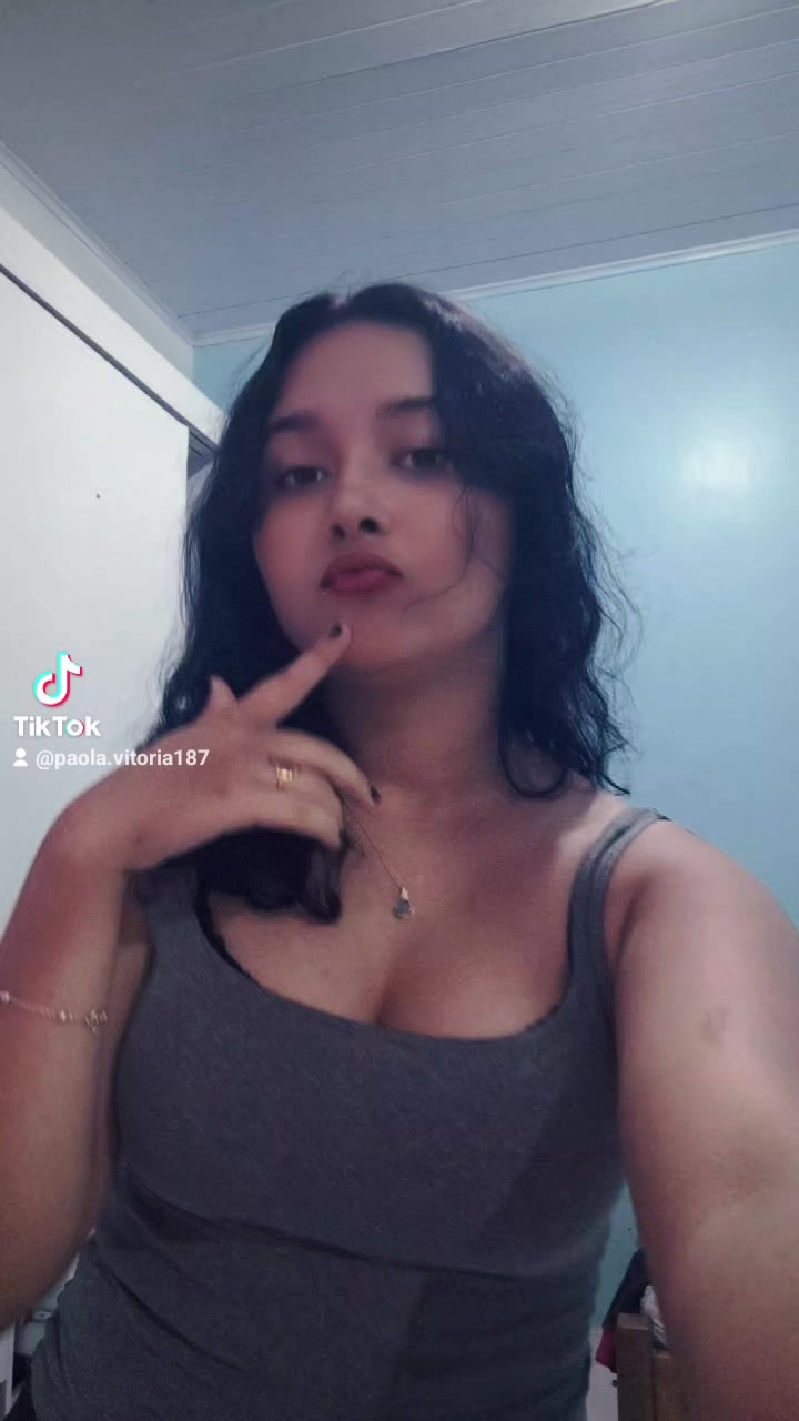 @Paola Vitoria
