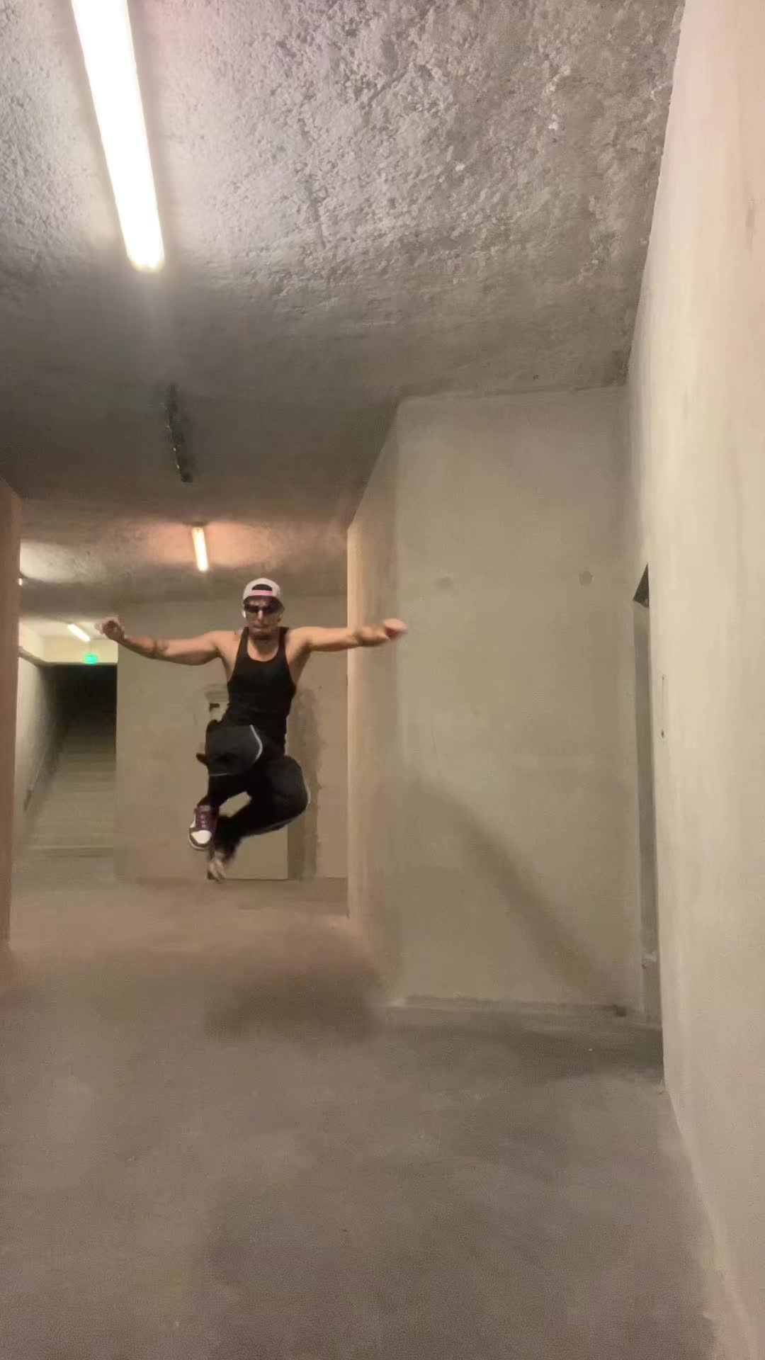 @𝖆𝖑𝖊𝖘𝖘𝖘𝖍𝖆𝖐
