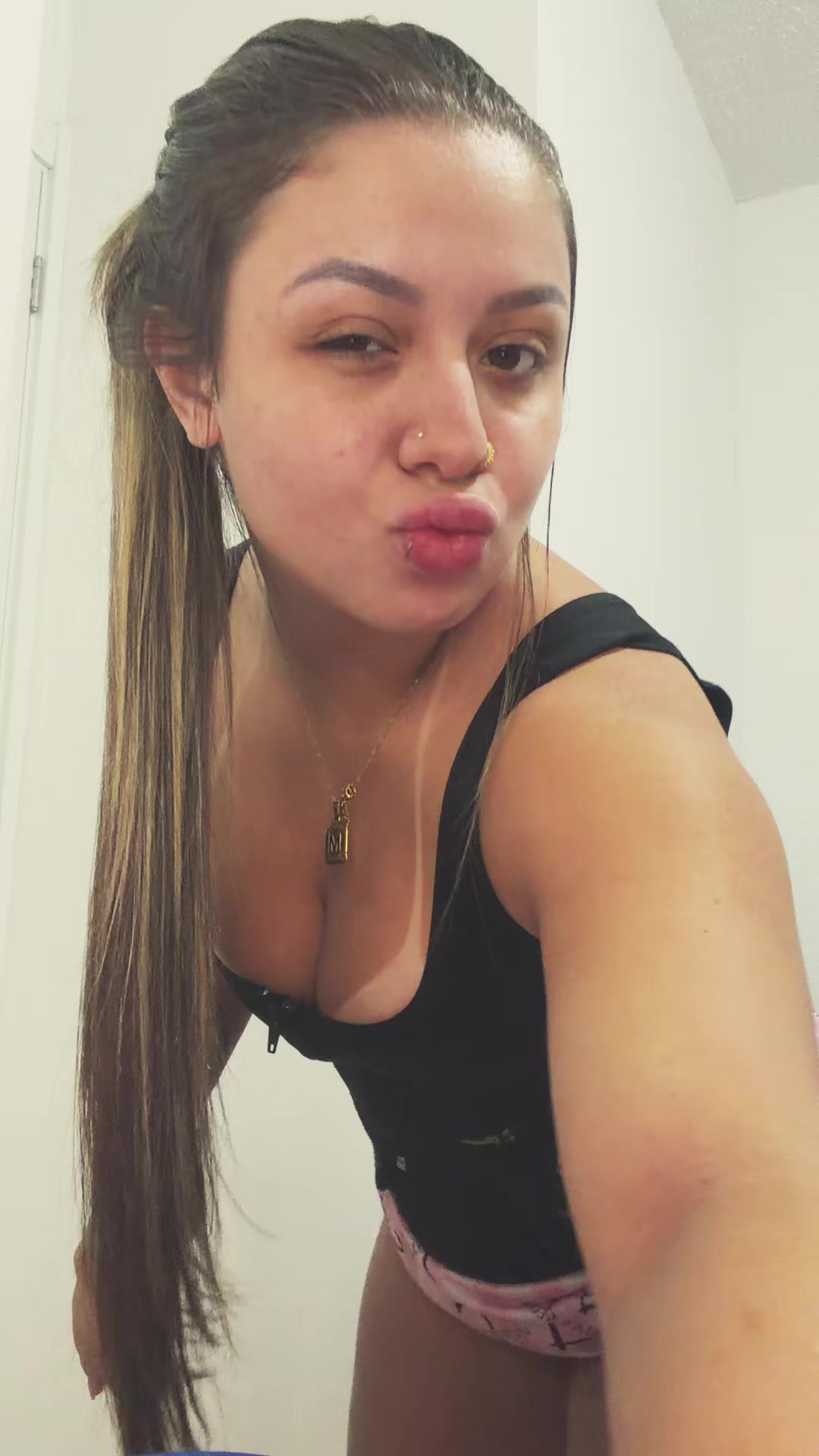 @mooraes.___