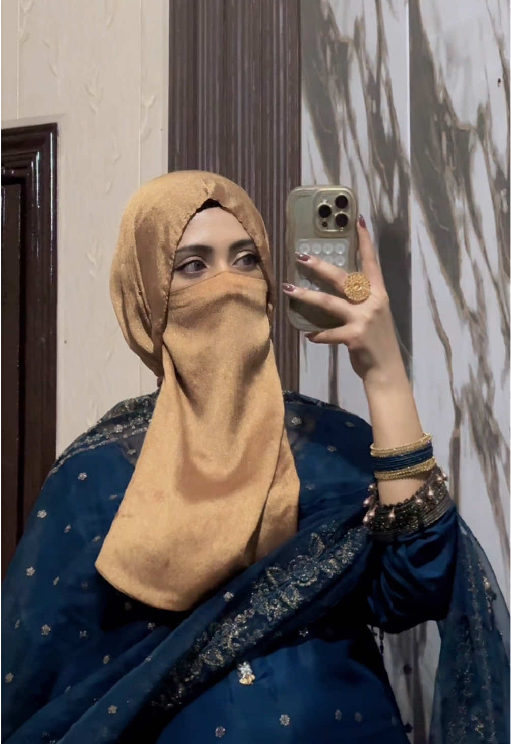 @عریشہ مریم
