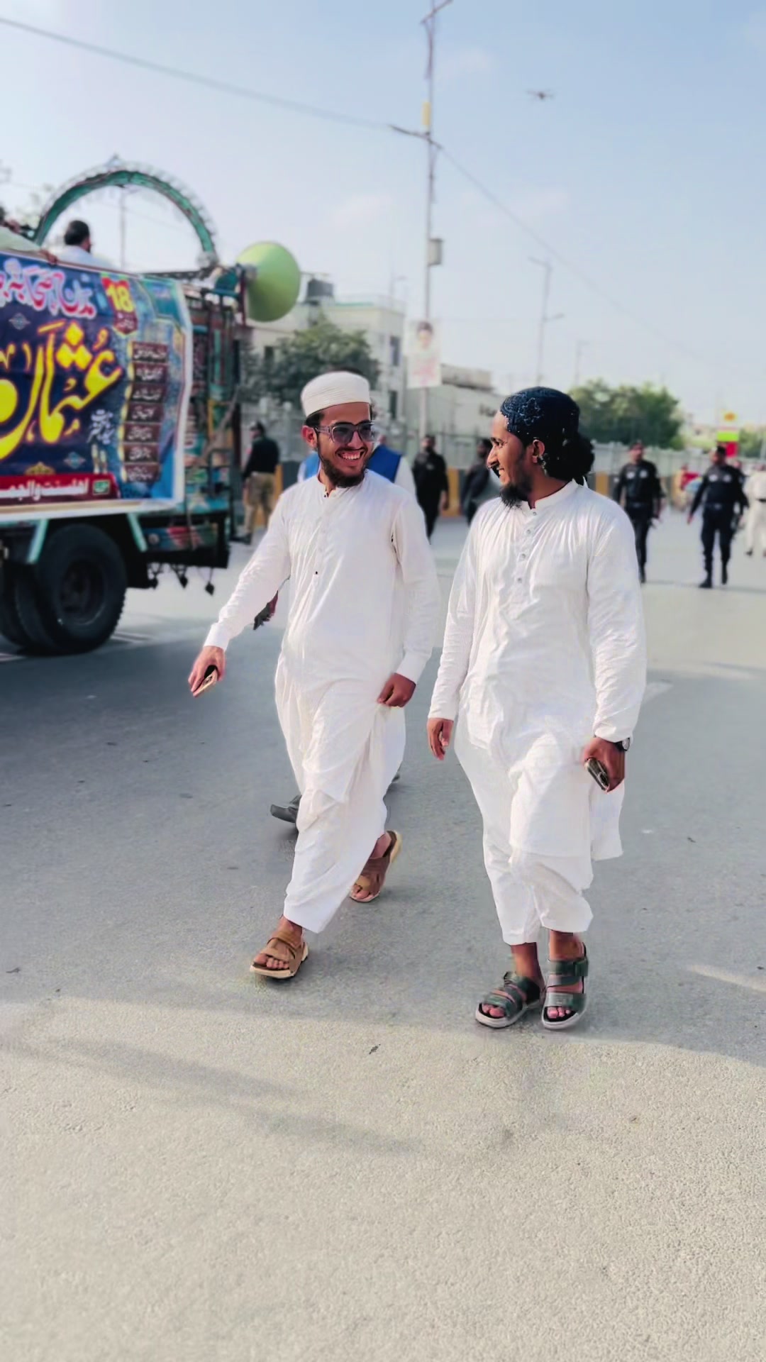 @عاصم حنفی📈📊