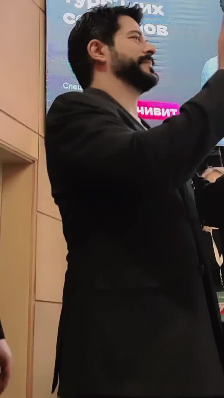 @Burak Özçivit
