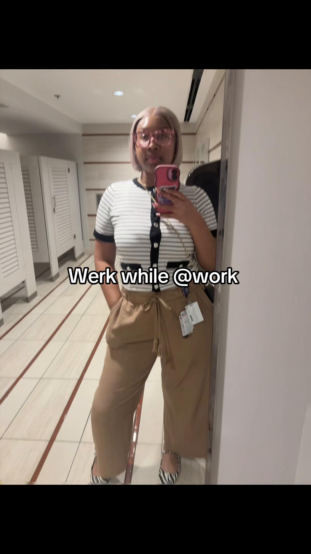 @QweenQweezy