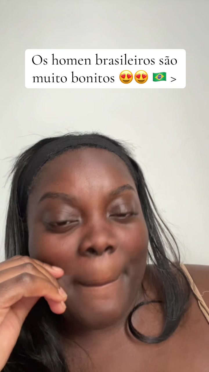 @Eleniaax
