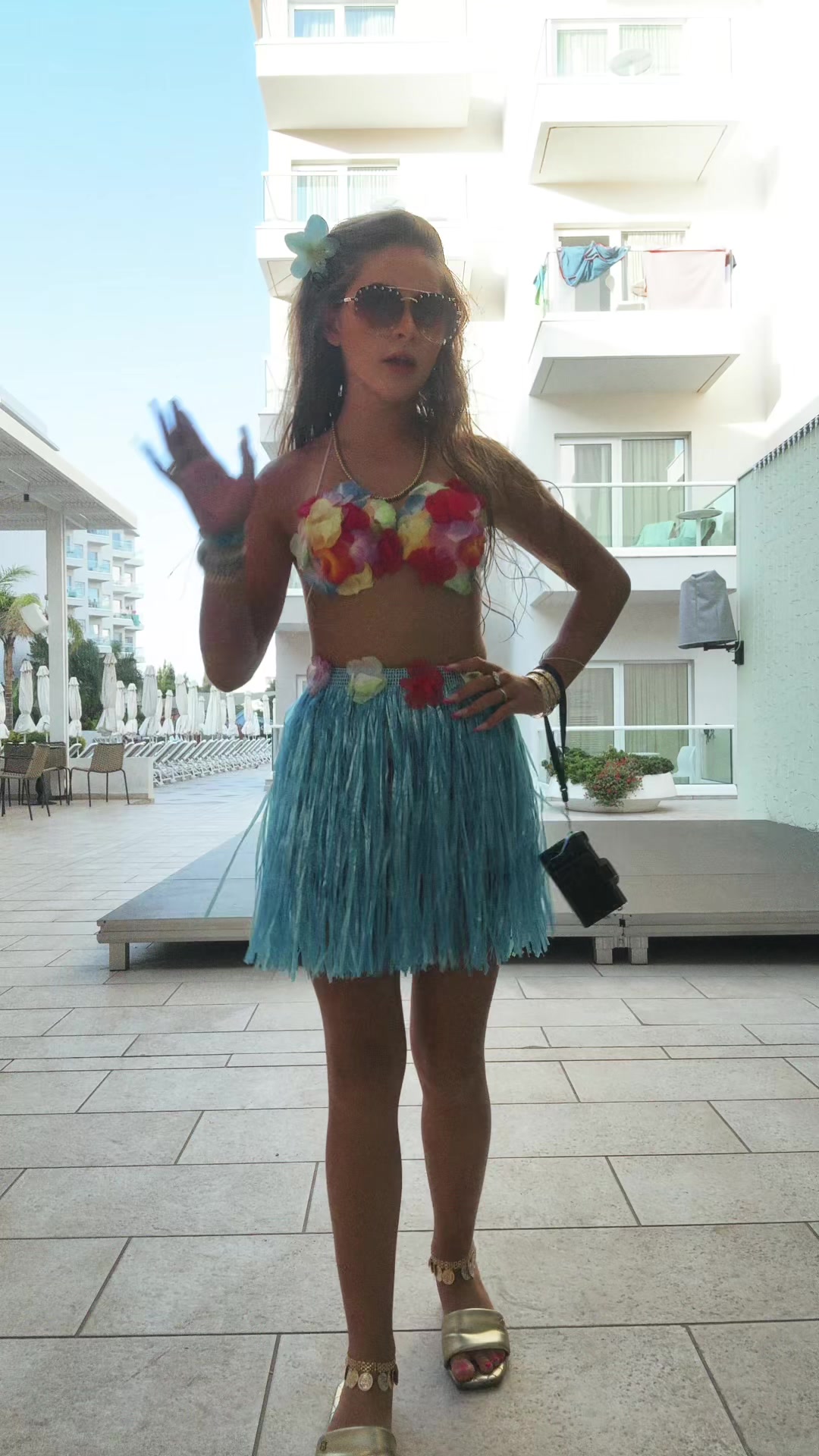 @Seeyalater_25xx