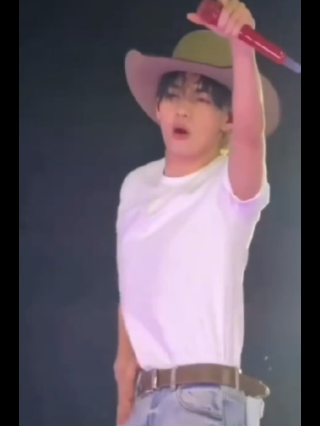 @BANGTAN 🤘