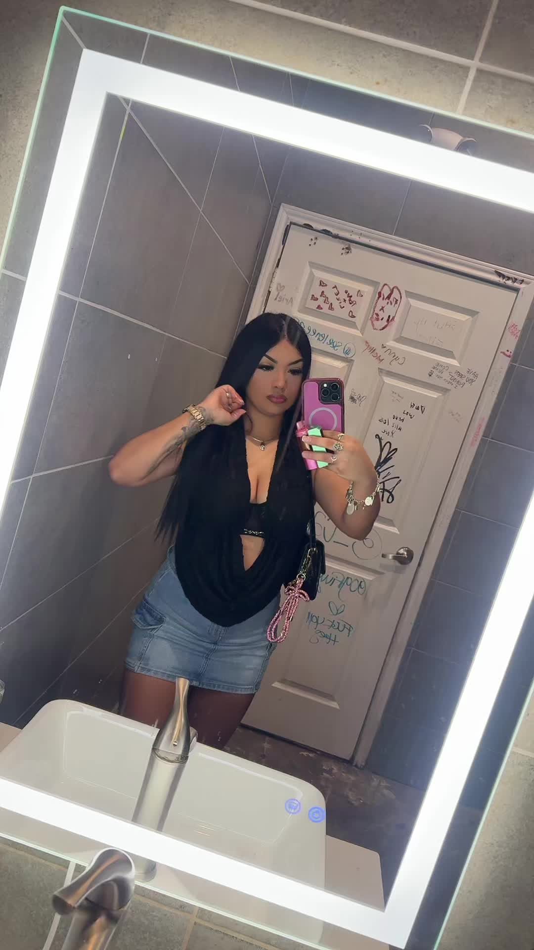 @Janessa 🫦