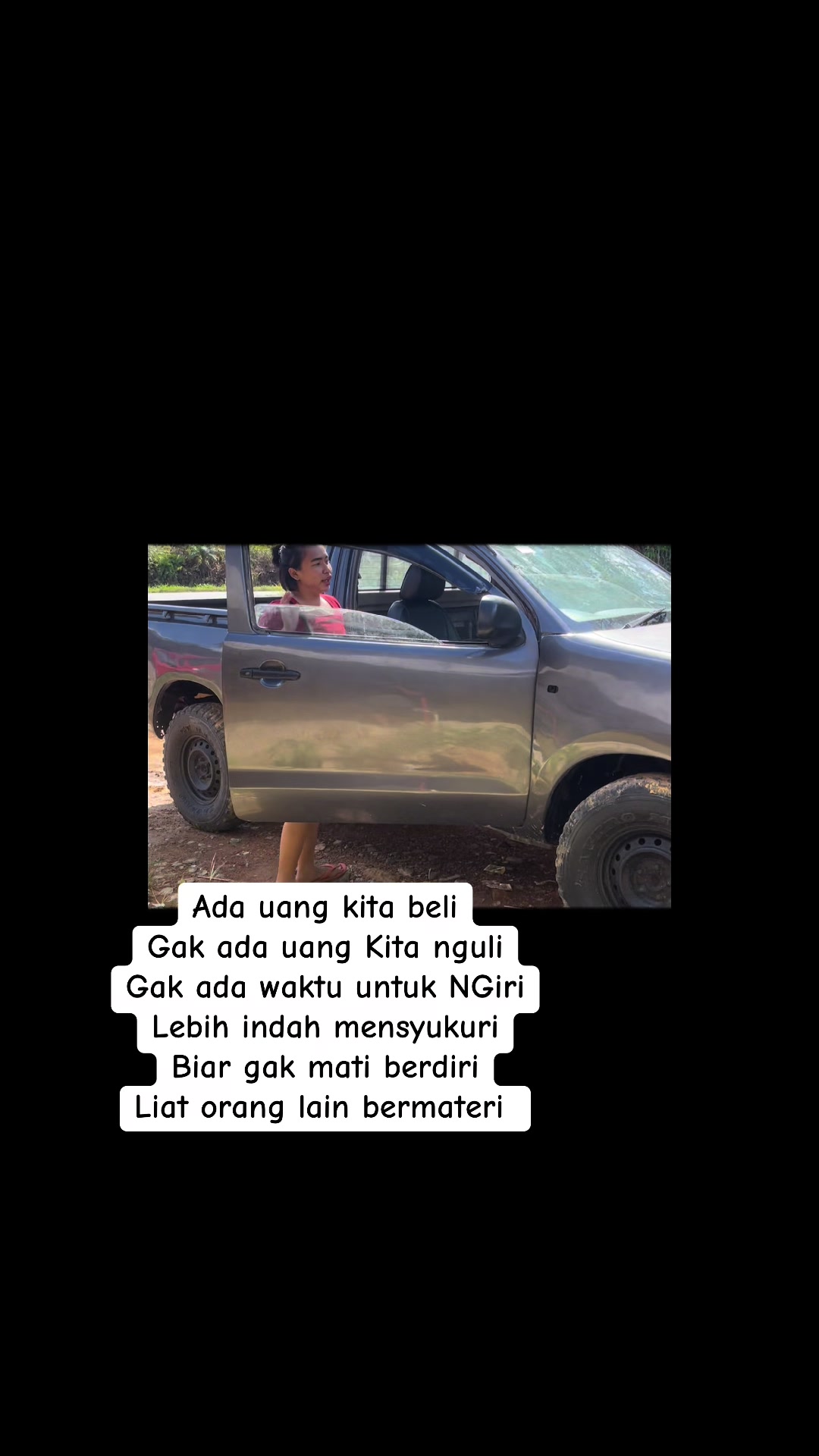 @julia frinella sari