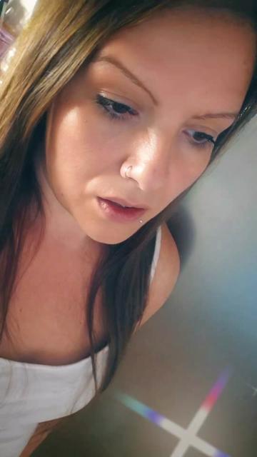 @einfachmely