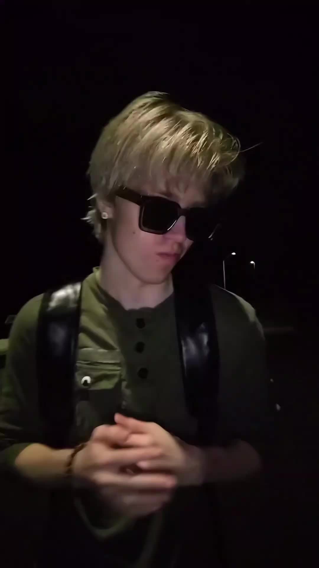 @R.T