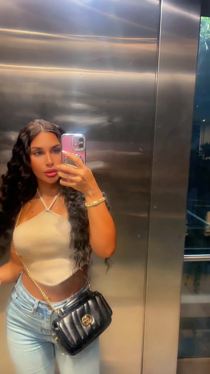 @Lana Zh