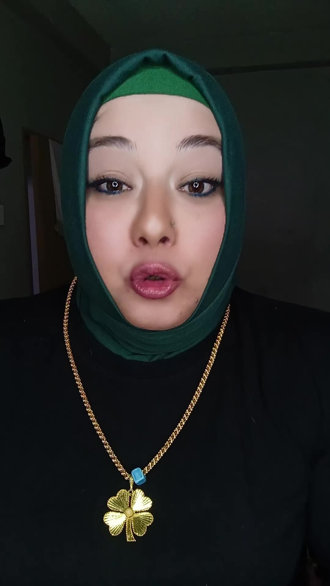@z&uuml;beyde&ouml;zcan