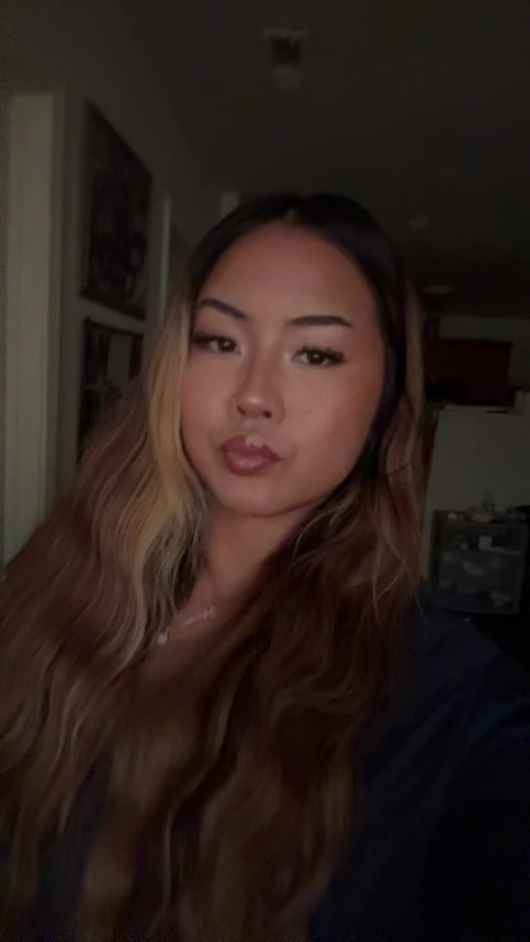 @E💸