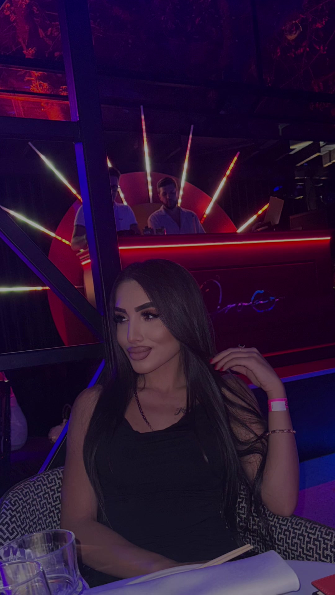 @𝐤𝐫𝐢𝐬𝐭𝐢𝐧𝐚 👑