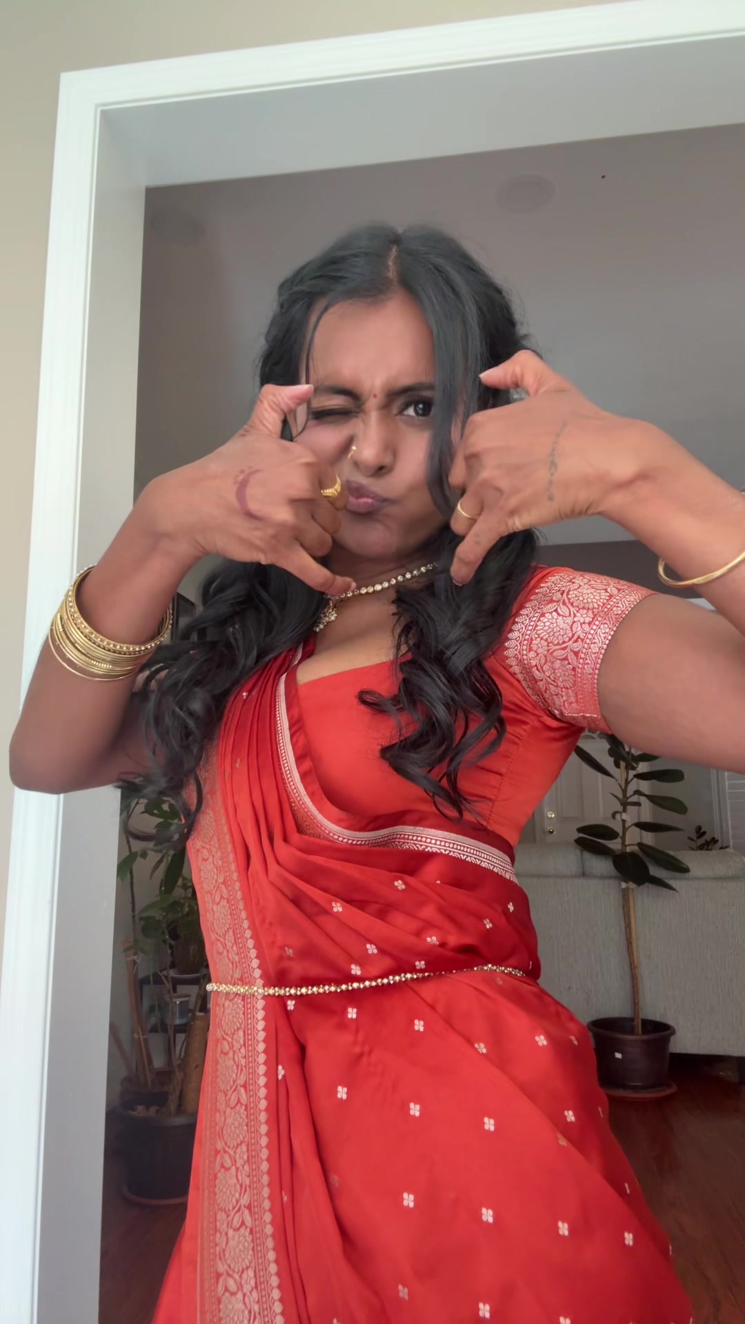@thipashini