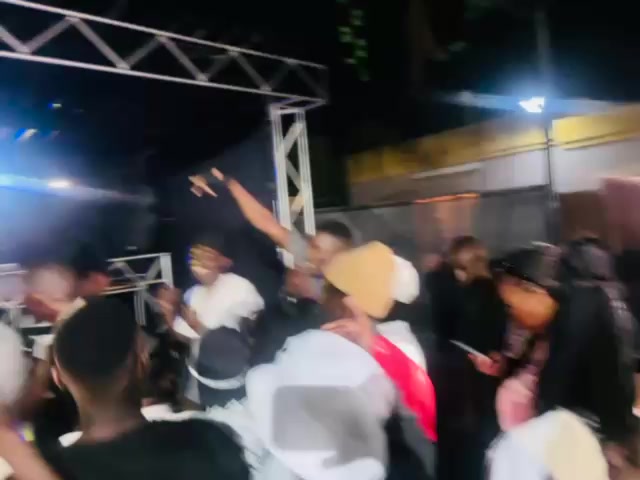 @Mthokozisi SA