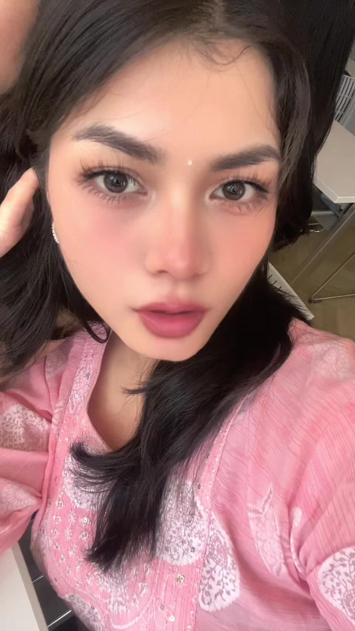 @👸🏻