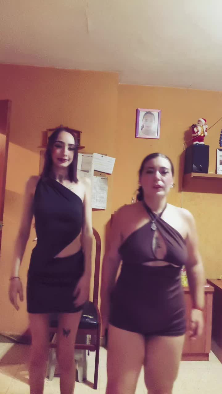 @Melisa Lopez🇷🇴