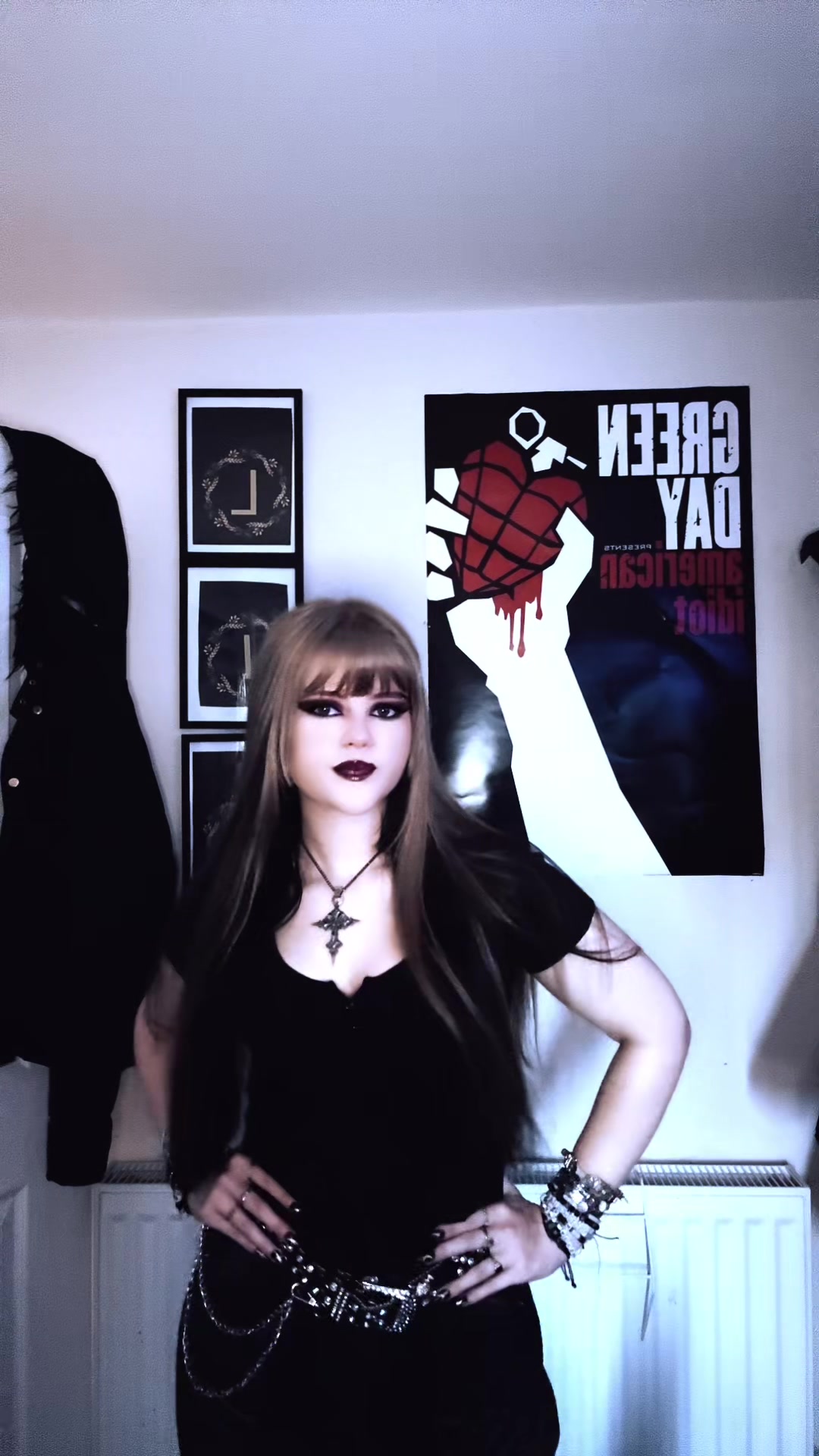 @丰🖤 𝕷𝖎𝖛𝖘𝖙𝖆𝖗 🖤 丰