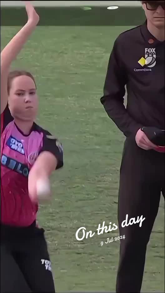 @Ellyse perry