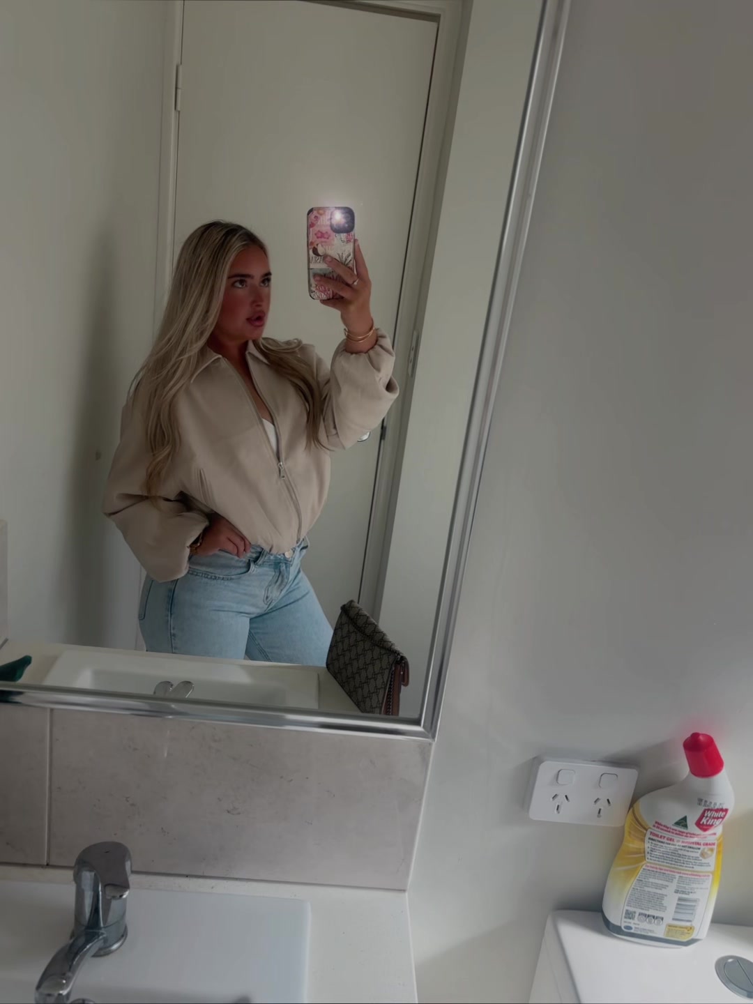 @Melissabarnes