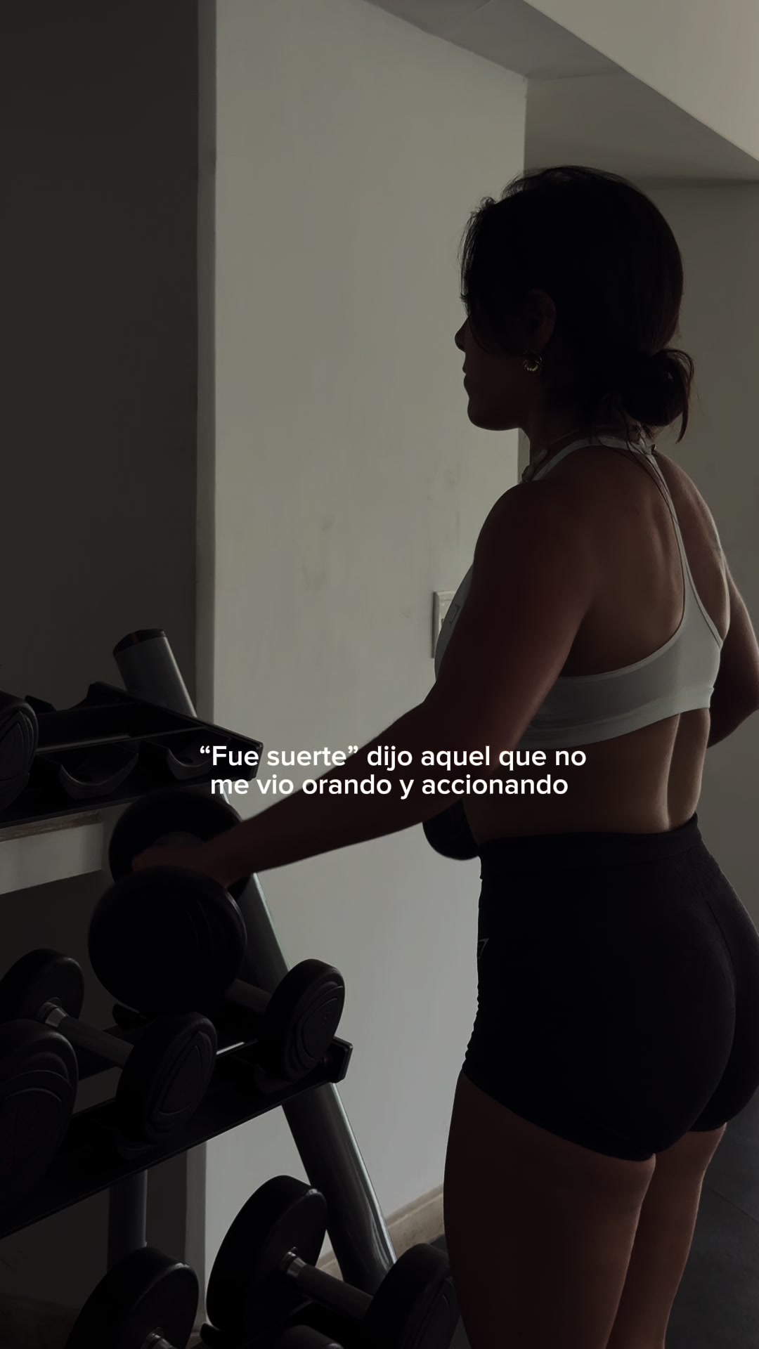 @karollopez