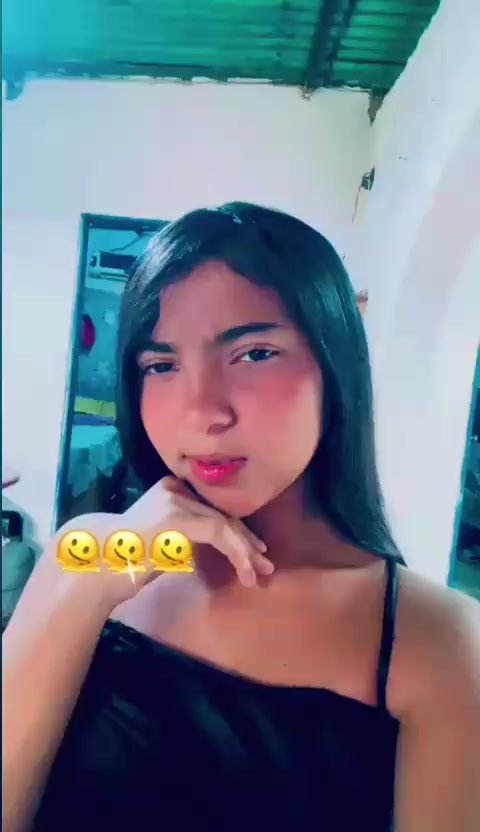 @Valentina🍒🫠