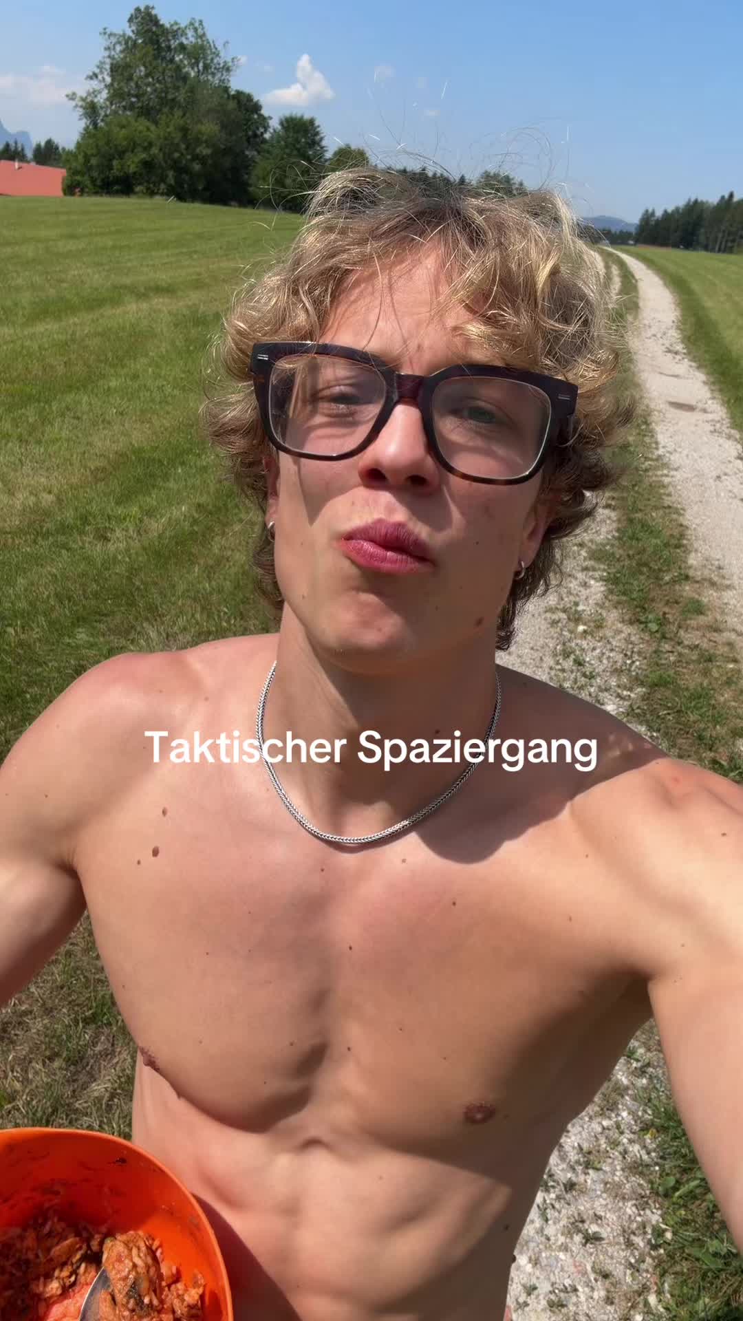 @Iss3g