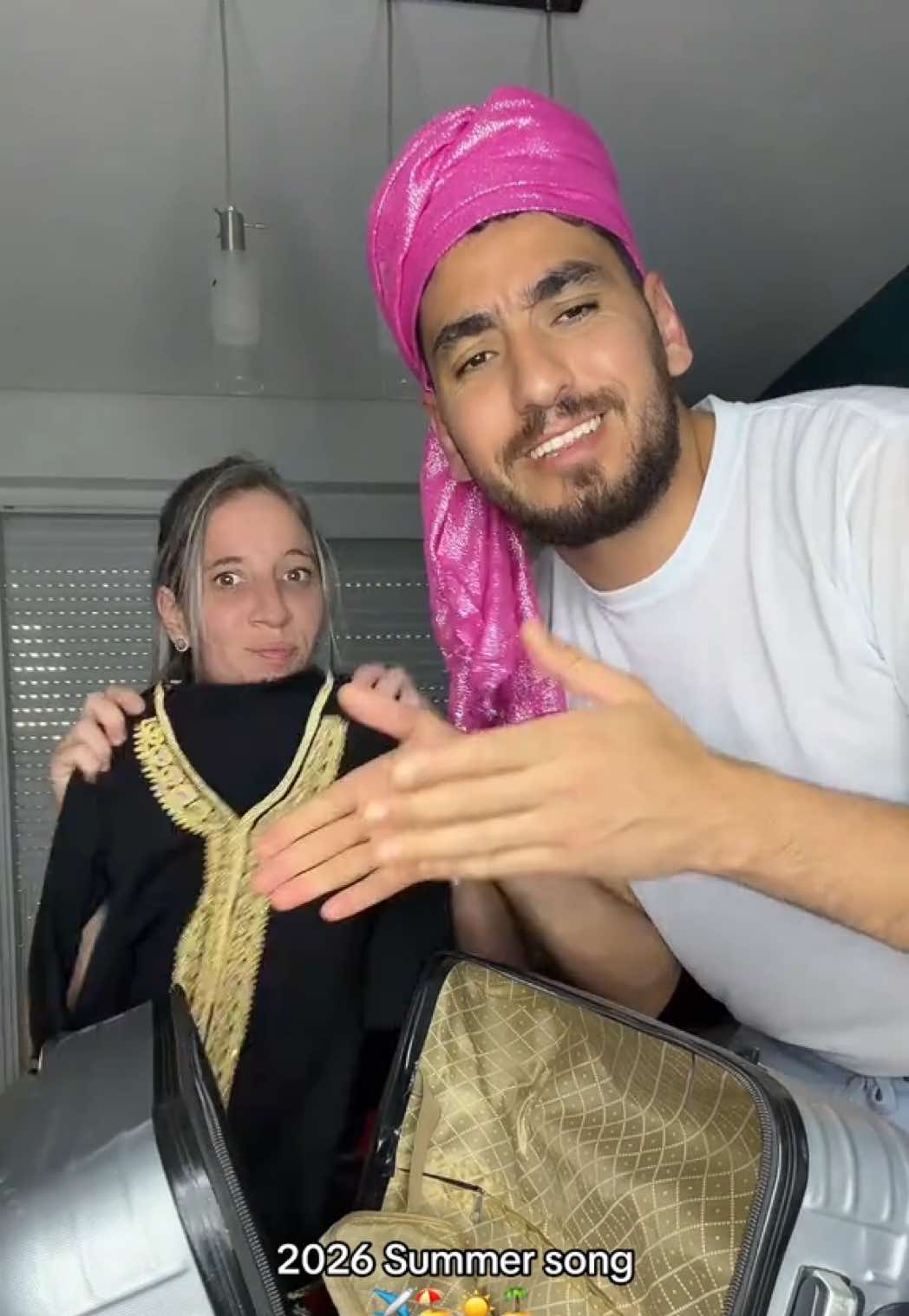 @PaPa__Ines